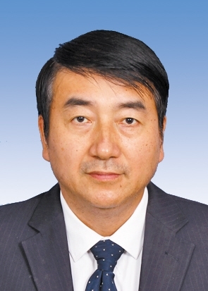 吕 强.jpg