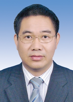 严荣杰.jpg